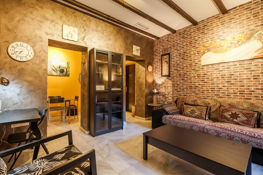 Alf8 Apartamento En Triana Con Dos Terrazas Sewilla Zewnętrze zdjęcie