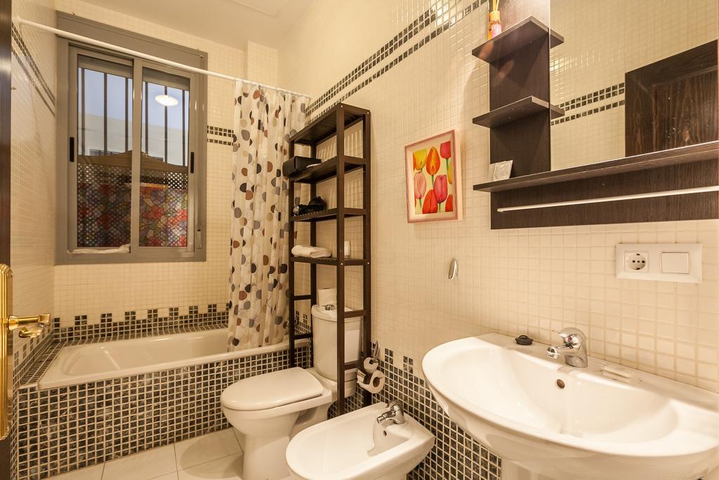 Alf8 Apartamento En Triana Con Dos Terrazas Sewilla Zewnętrze zdjęcie